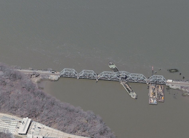 Harlem River Bridges - Amtrak Railroad Swing Bridge: Amtrak Railroad Swing Bridge 4